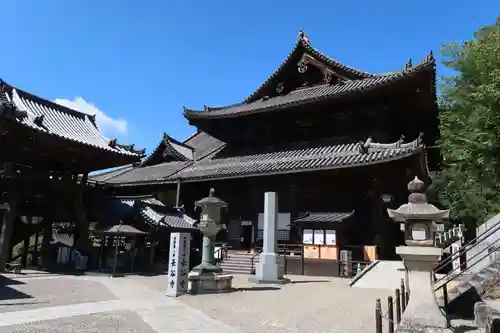 長谷寺の本殿・本堂