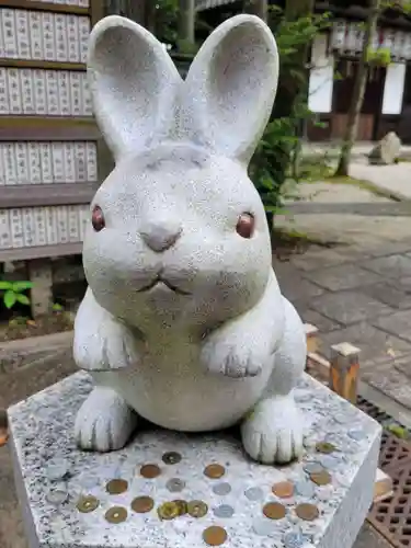 岡崎神社の狛犬