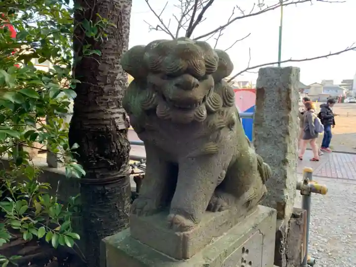 三社神社の狛犬