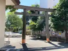 東郷神社の鳥居