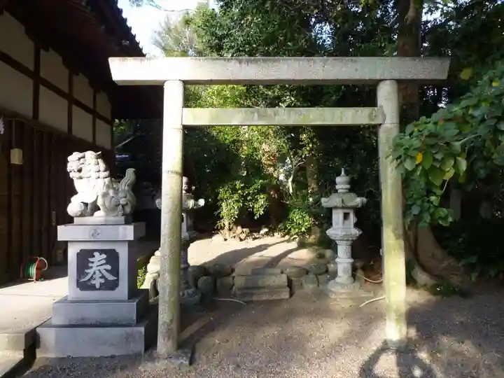 飯野神社の鳥居