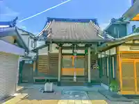 薬師寺の本殿・本堂