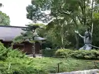 出雲大社の{uncategorized: "未分類", other: "その他", undefined: "問題あり", building: "その他建物", grave: "お墓", sacred_gate: "鳥居", guardian: "狛犬", statue: "像", buddha: "仏像", history: "歴史", nature: "自然", garden: "庭園", animal: "動物", pagoda: "塔", temizu: "手水舎", mountain_gate: "山門・神門", sanctuary: "本殿・本堂", subordinate: "末社・摂社", art: "芸術", scenery: "景色", jizo: "地蔵", ema: "絵馬", goshuin: "御朱印", omikuji: "おみくじ", items: "授与品その他", amulet: "お守り", goshuincho: "御朱印帳", eats: "食事", festival: "お祭り", votive_dance: "神楽", shichigosan: "七五三参", wedding: "結婚式", experience: "体験その他", initially: "初詣", around: "周辺", anti_infection: "感染症対策"}