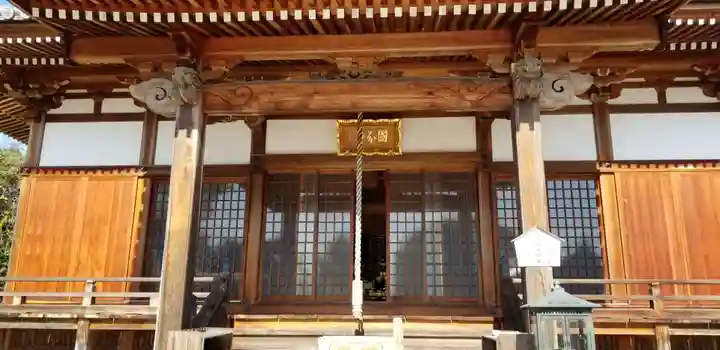 国分寺の本殿・本堂