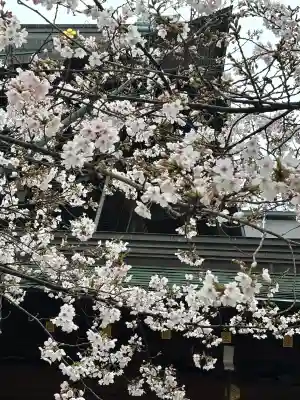 大阪天満宮の{uncategorized: "未分類", other: "その他", undefined: "問題あり", building: "その他建物", grave: "お墓", sacred_gate: "鳥居", guardian: "狛犬", statue: "像", buddha: "仏像", history: "歴史", nature: "自然", garden: "庭園", animal: "動物", pagoda: "塔", temizu: "手水舎", mountain_gate: "山門・神門", sanctuary: "本殿・本堂", subordinate: "末社・摂社", art: "芸術", scenery: "景色", jizo: "地蔵", ema: "絵馬", goshuin: "御朱印", omikuji: "おみくじ", items: "授与品その他", amulet: "お守り", goshuincho: "御朱印帳", eats: "食事", festival: "お祭り", votive_dance: "神楽", shichigosan: "七五三参", wedding: "結婚式", experience: "体験その他", initially: "初詣", around: "周辺", anti_infection: "感染症対策"}