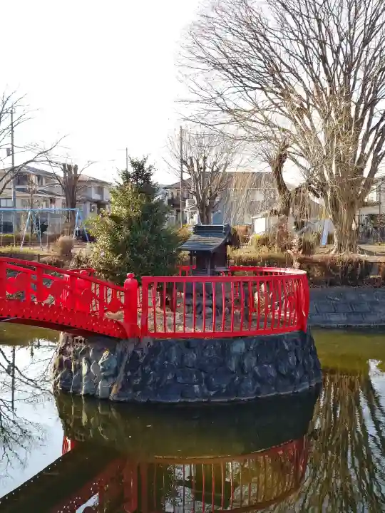 厳島神社の{uncategorized: "未分類", other: "その他", undefined: "問題あり", building: "その他建物", grave: "お墓", sacred_gate: "鳥居", guardian: "狛犬", statue: "像", buddha: "仏像", history: "歴史", nature: "自然", garden: "庭園", animal: "動物", pagoda: "塔", temizu: "手水舎", mountain_gate: "山門・神門", sanctuary: "本殿・本堂", subordinate: "末社・摂社", art: "芸術", scenery: "景色", jizo: "地蔵", ema: "絵馬", goshuin: "御朱印", omikuji: "おみくじ", items: "授与品その他", amulet: "お守り", goshuincho: "御朱印帳", eats: "食事", festival: "お祭り", votive_dance: "神楽", shichigosan: "七五三参", wedding: "結婚式", experience: "体験その他", initially: "初詣", around: "周辺", anti_infection: "感染症対策"}