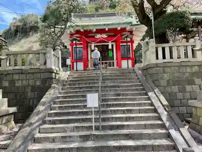 元町厳島神社の山門・神門