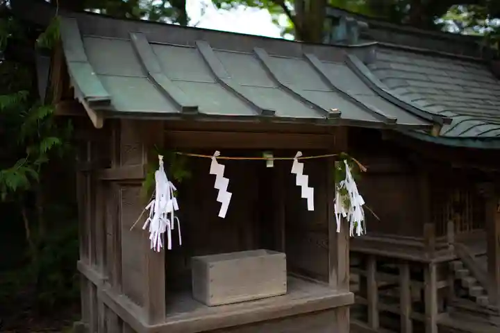 穂高神社本宮の末社・摂社