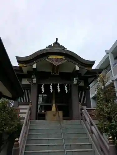 神楽坂若宮八幡神社の{uncategorized: "未分類", other: "その他", undefined: "問題あり", building: "その他建物", grave: "お墓", sacred_gate: "鳥居", guardian: "狛犬", statue: "像", buddha: "仏像", history: "歴史", nature: "自然", garden: "庭園", animal: "動物", pagoda: "塔", temizu: "手水舎", mountain_gate: "山門・神門", sanctuary: "本殿・本堂", subordinate: "末社・摂社", art: "芸術", scenery: "景色", jizo: "地蔵", ema: "絵馬", goshuin: "御朱印", omikuji: "おみくじ", items: "授与品その他", amulet: "お守り", goshuincho: "御朱印帳", eats: "食事", festival: "お祭り", votive_dance: "神楽", shichigosan: "七五三参", wedding: "結婚式", experience: "体験その他", initially: "初詣", around: "周辺", anti_infection: "感染症対策"}