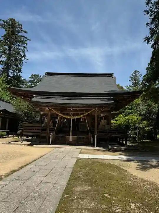 出石神社の本殿・本堂