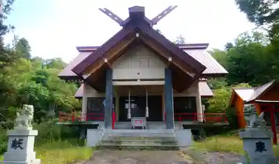 尾札部稲荷神社の本殿・本堂