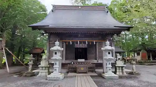 淺間神社（忍野八海）の本殿・本堂