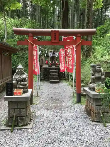 御岩神社の鳥居