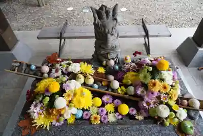 滑川神社 - 仕事と子どもの守り神の手水舎