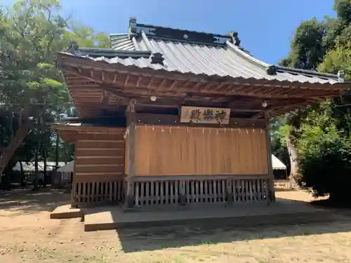 諏訪大明神の建物その他