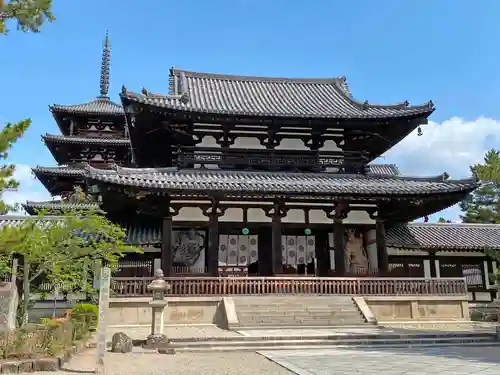 法隆寺の山門・神門