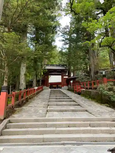 日光二荒山神社の山門