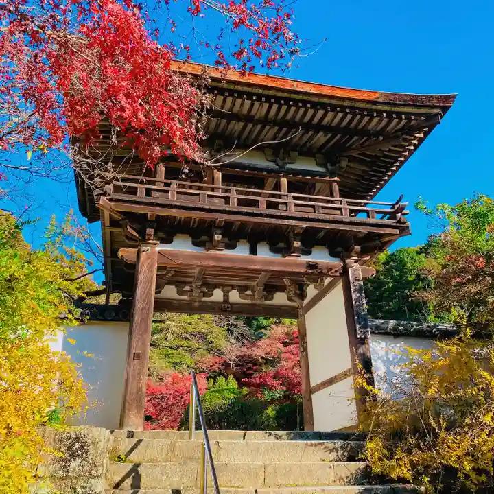 長岳寺の山門・神門