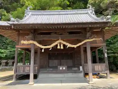 日吉神社の本殿・本堂