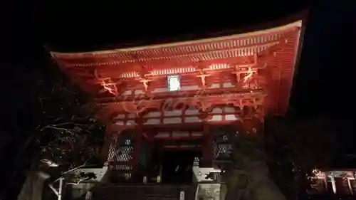 清水寺の山門