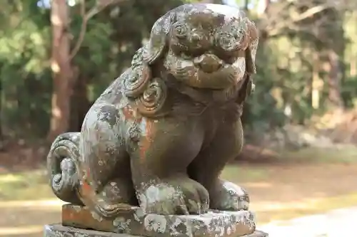 蛟蝄神社奥の宮の{uncategorized: "未分類", other: "その他", undefined: "問題あり", building: "その他建物", grave: "お墓", sacred_gate: "鳥居", guardian: "狛犬", statue: "像", buddha: "仏像", history: "歴史", nature: "自然", garden: "庭園", animal: "動物", pagoda: "塔", temizu: "手水舎", mountain_gate: "山門・神門", sanctuary: "本殿・本堂", subordinate: "末社・摂社", art: "芸術", scenery: "景色", jizo: "地蔵", ema: "絵馬", goshuin: "御朱印", omikuji: "おみくじ", items: "授与品その他", amulet: "お守り", goshuincho: "御朱印帳", eats: "食事", festival: "お祭り", votive_dance: "神楽", shichigosan: "七五三参", wedding: "結婚式", experience: "体験その他", initially: "初詣", around: "周辺", anti_infection: "感染症対策"}