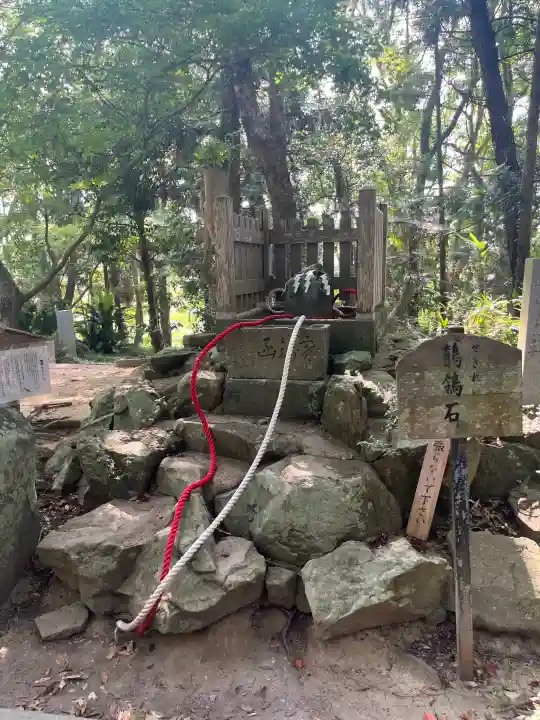 自凝島神社の{uncategorized: "未分類", other: "その他", undefined: "問題あり", building: "その他建物", grave: "お墓", sacred_gate: "鳥居", guardian: "狛犬", statue: "像", buddha: "仏像", history: "歴史", nature: "自然", garden: "庭園", animal: "動物", pagoda: "塔", temizu: "手水舎", mountain_gate: "山門・神門", sanctuary: "本殿・本堂", subordinate: "末社・摂社", art: "芸術", scenery: "景色", jizo: "地蔵", ema: "絵馬", goshuin: "御朱印", omikuji: "おみくじ", items: "授与品その他", amulet: "お守り", goshuincho: "御朱印帳", eats: "食事", festival: "お祭り", votive_dance: "神楽", shichigosan: "七五三参", wedding: "結婚式", experience: "体験その他", initially: "初詣", around: "周辺", anti_infection: "感染症対策"}