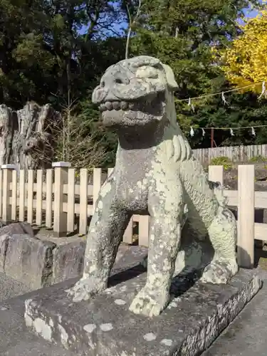 鶴岡八幡宮の狛犬