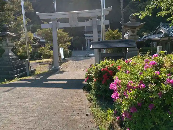 宇波西神社(福井県)