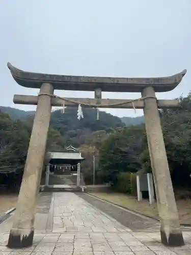 沼名前神社の{uncategorized: "未分類", other: "その他", undefined: "問題あり", building: "その他建物", grave: "お墓", sacred_gate: "鳥居", guardian: "狛犬", statue: "像", buddha: "仏像", history: "歴史", nature: "自然", garden: "庭園", animal: "動物", pagoda: "塔", temizu: "手水舎", mountain_gate: "山門・神門", sanctuary: "本殿・本堂", subordinate: "末社・摂社", art: "芸術", scenery: "景色", jizo: "地蔵", ema: "絵馬", goshuin: "御朱印", omikuji: "おみくじ", items: "授与品その他", amulet: "お守り", goshuincho: "御朱印帳", eats: "食事", festival: "お祭り", votive_dance: "神楽", shichigosan: "七五三参", wedding: "結婚式", experience: "体験その他", initially: "初詣", around: "周辺", anti_infection: "感染症対策"}