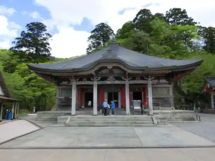 大山寺の本殿・本堂