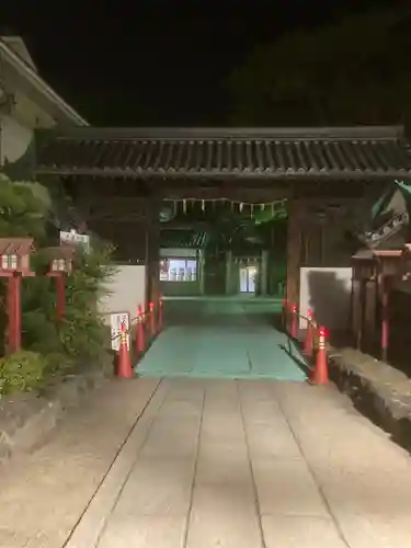 茨木神社の山門・神門