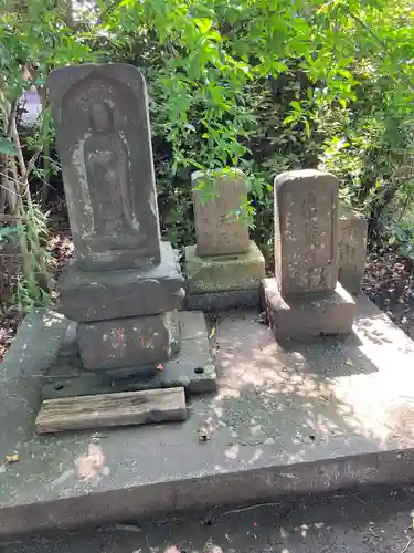 平塚三嶋神社の仏像