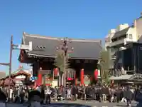 浅草寺の山門・神門