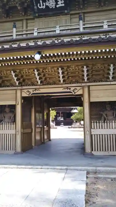 総願寺の山門・神門