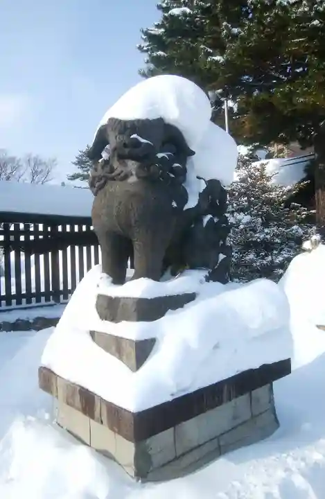 札幌護國神社の狛犬