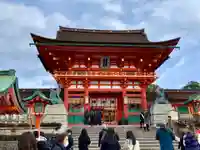 伏見稲荷大社の山門・神門