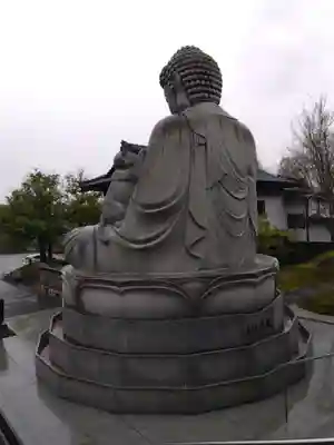 御誕生寺（猫寺）(福井県)