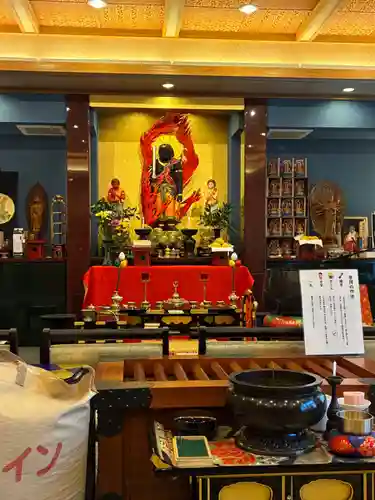 中山寺の本殿・本堂