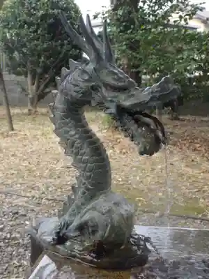 春日神社の手水舎