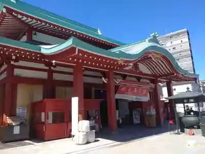 成田山横浜別院延命院の本殿・本堂