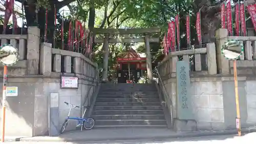 笠䅣稲荷神社の鳥居