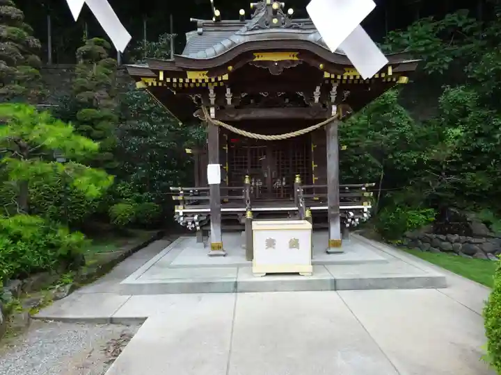 武州柿生琴平神社の末社・摂社