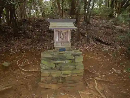 天石門別八倉比売神社の末社