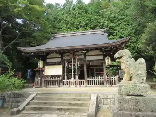 三宅神社の本殿・本堂