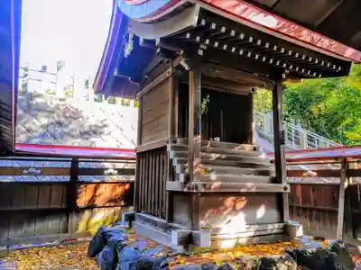 折戸八幡社の末社・摂社