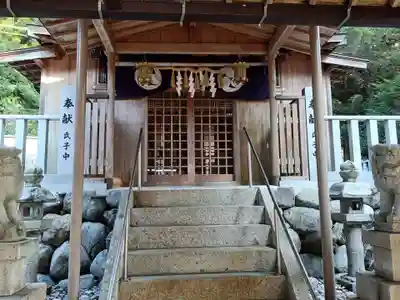 花岡神社の本殿・本堂