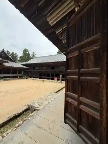 圓教寺の{uncategorized: "未分類", other: "その他", undefined: "問題あり", building: "その他建物", grave: "お墓", sacred_gate: "鳥居", guardian: "狛犬", statue: "像", buddha: "仏像", history: "歴史", nature: "自然", garden: "庭園", animal: "動物", pagoda: "塔", temizu: "手水舎", mountain_gate: "山門・神門", sanctuary: "本殿・本堂", subordinate: "末社・摂社", art: "芸術", scenery: "景色", jizo: "地蔵", ema: "絵馬", goshuin: "御朱印", omikuji: "おみくじ", items: "授与品その他", amulet: "お守り", goshuincho: "御朱印帳", eats: "食事", festival: "お祭り", votive_dance: "神楽", shichigosan: "七五三参", wedding: "結婚式", experience: "体験その他", initially: "初詣", around: "周辺", anti_infection: "感染症対策"}