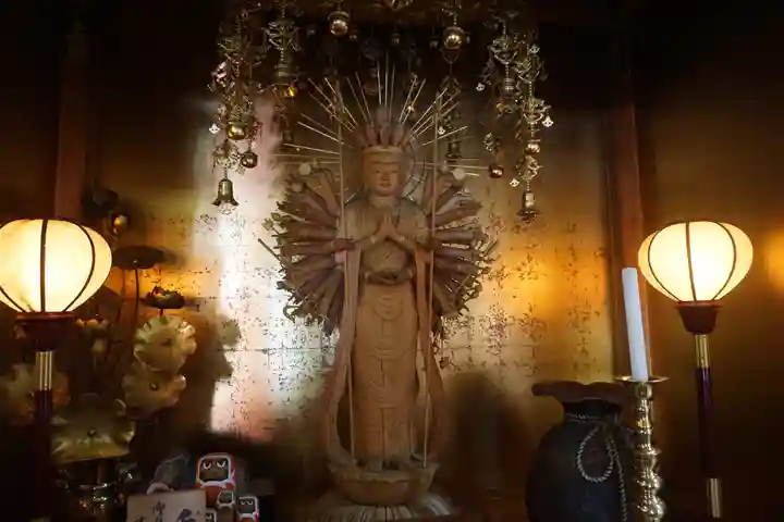 一乗院(身代不動尊) の像