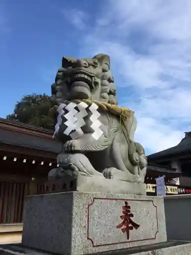 亀ケ池八幡宮の狛犬