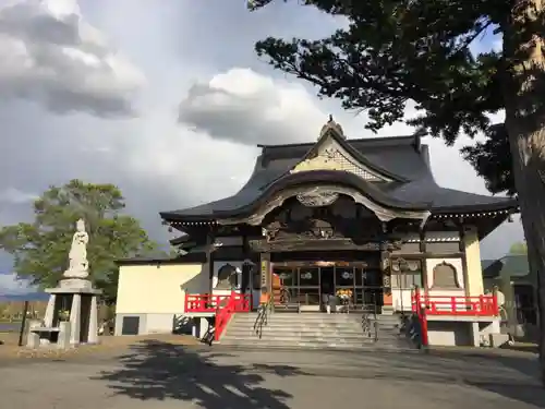 金剛寺の本殿